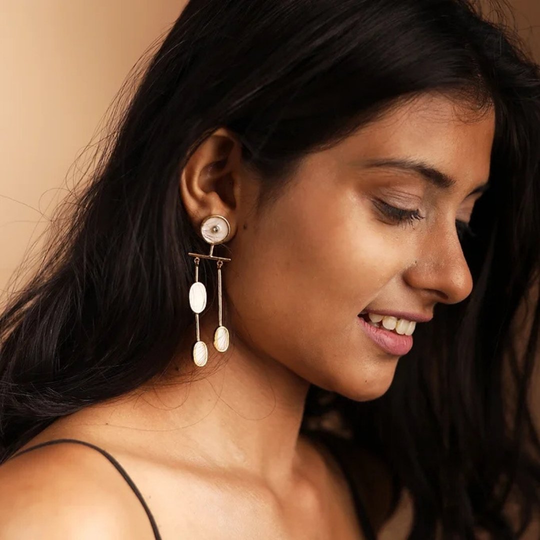 HAZEL PEARL EARRINGS