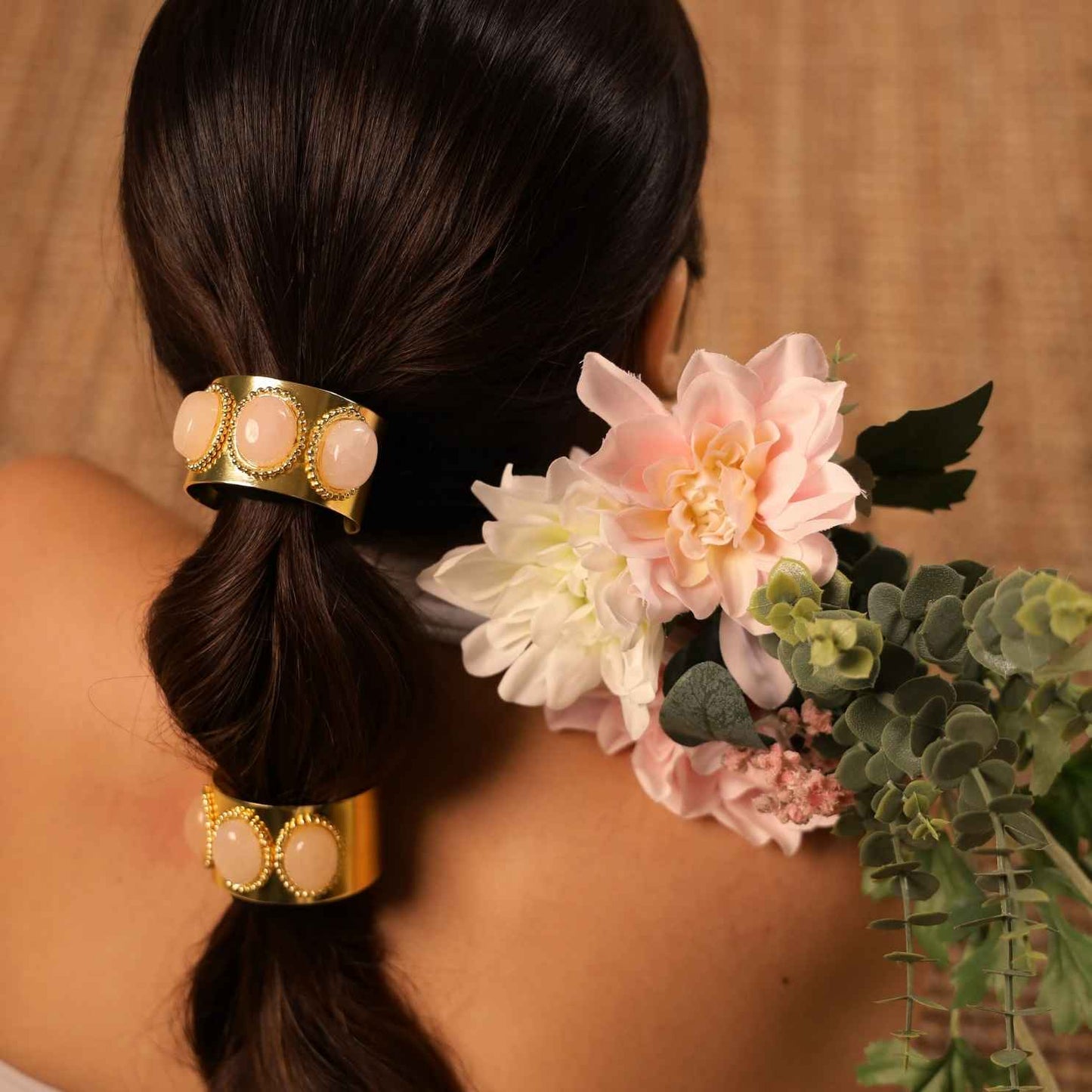 GULABI AFFAIR PONY WRAP