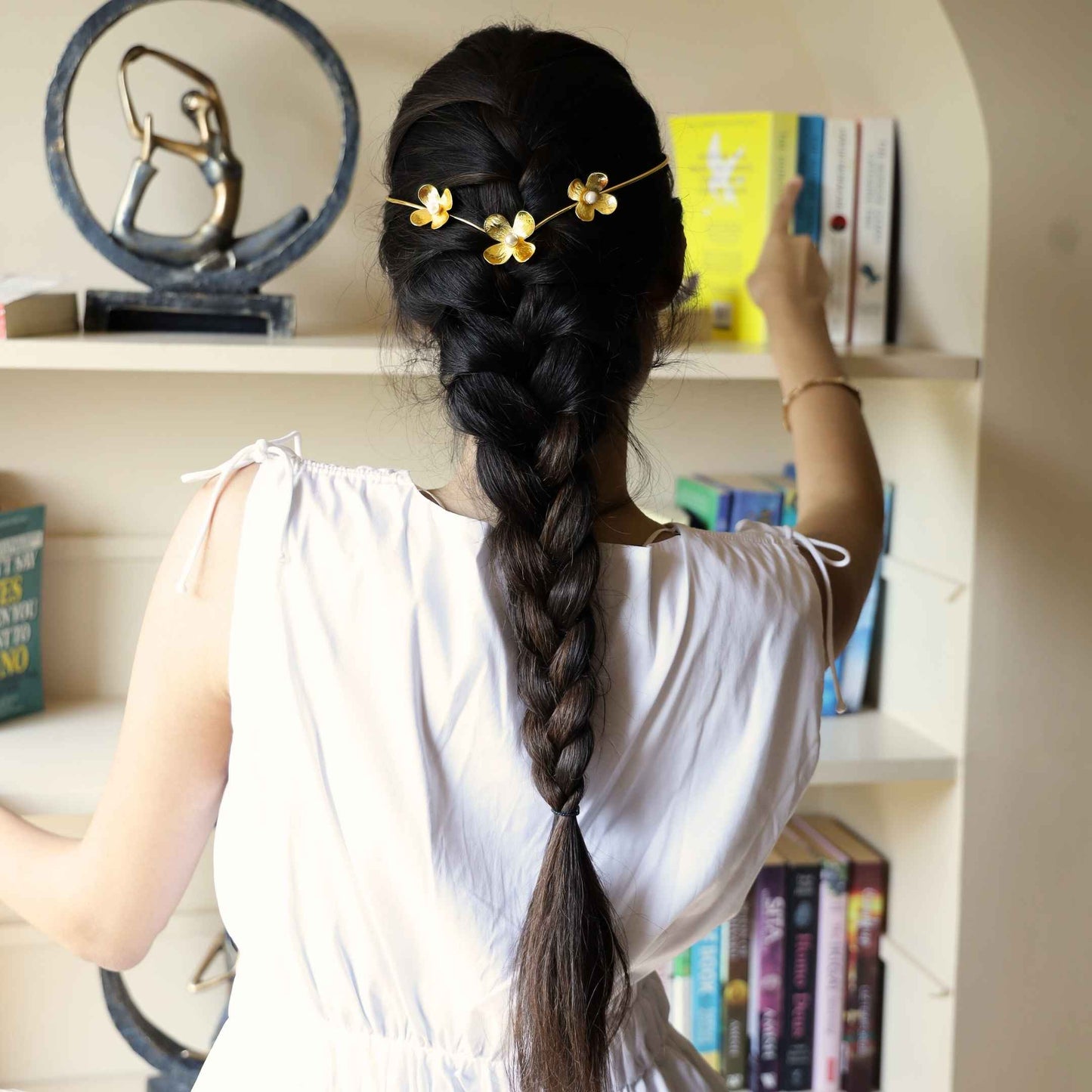 PHOOL BAGEECHA HAIR WRAP